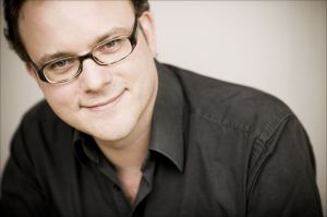 Nicolas Hodges 2 (c) by Marco Borggreve