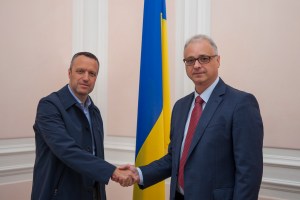 IMG_3684 Tosi e presidente ucraino
